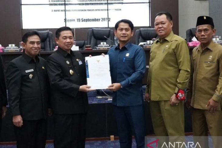 Advertorial- DPRD Banjarmasin bentuk Pansus Raperda terkait kesehatan, literasi dan lingkungan