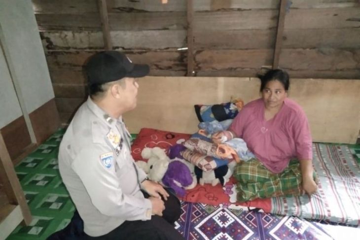 Duel dengan buaya Enawati warga Inhil berhasil selamat lepas dari gigitan