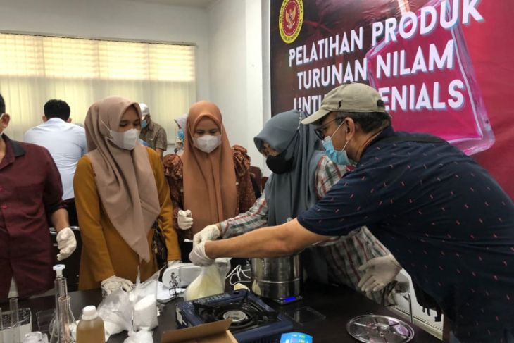Amanah dan ARC-USK Banda Aceh berdayakan milenial untuk pengembangan minyak nilam
