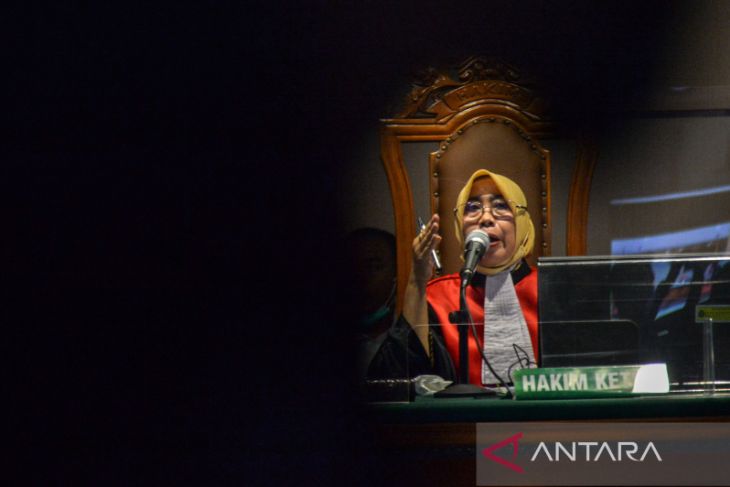 Sidang putusan Ade Yasin 