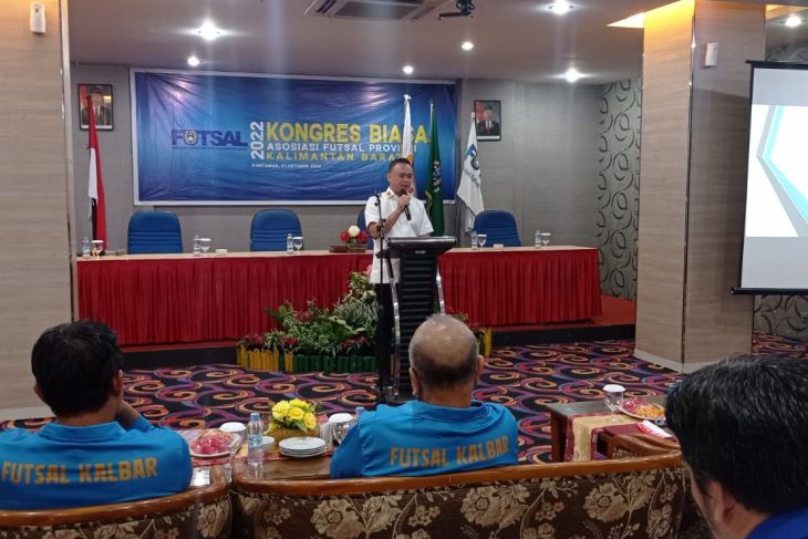 Kalbar target cabor sepak bola-futsal lolos PON 2024