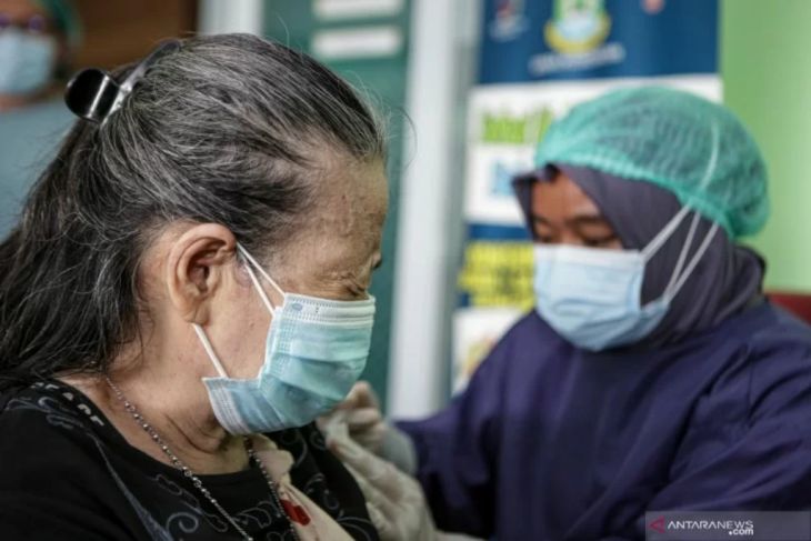 Kota Tangerang mulai vaksinasi penguat kedua pada masyarakat umum Februari