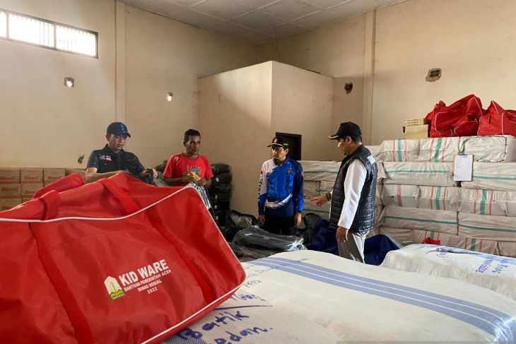 Dinsos salurkan bantuan masa panik bagi korban banjir di Aceh Utara