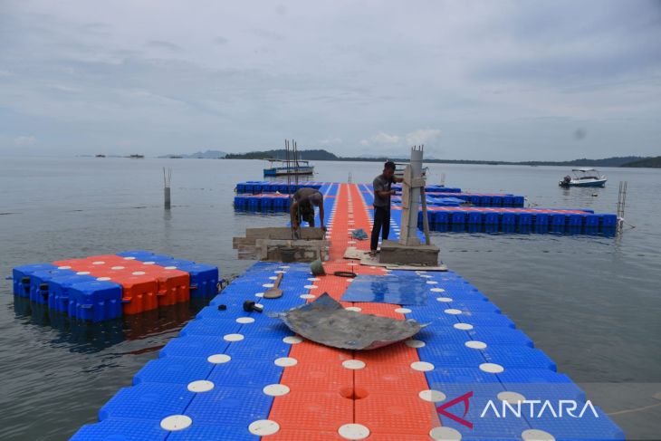 Proyek wisata pantai di Pelabuhan Lama Sibolga