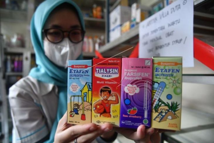 Sidak penjualan obat sirup di Kota Bogor