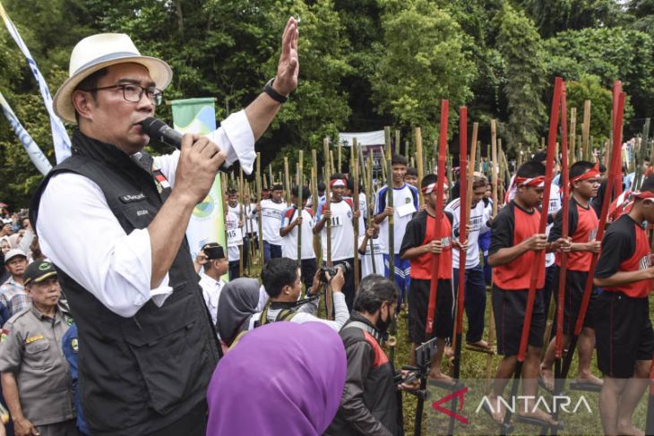 Gubernur Jawa Barat Ridwan Kamil Sarling di Ciamis 
