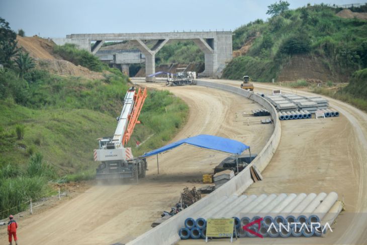 Proyek jalan tol Bocimi 