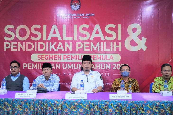 Kpu Jatim Sasar Pemilih Pemula Dalam Sosialisasi Pemilu 2024 Antara