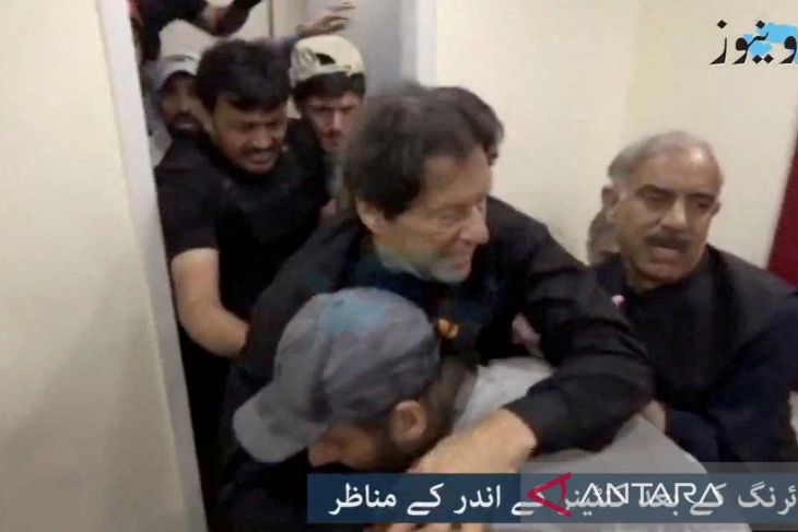 Mantan Menteri Informasi Pakistan ditangkap