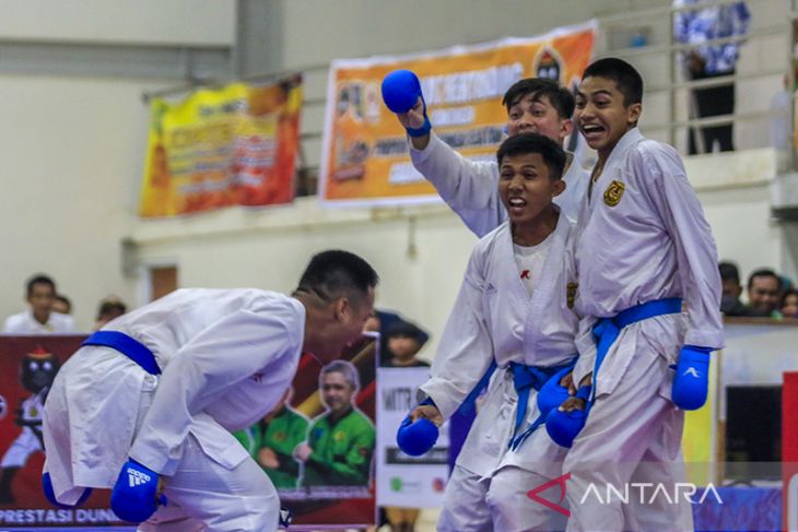Karate Banjarmasin Raih Juara Umum di Porprov Kalsel