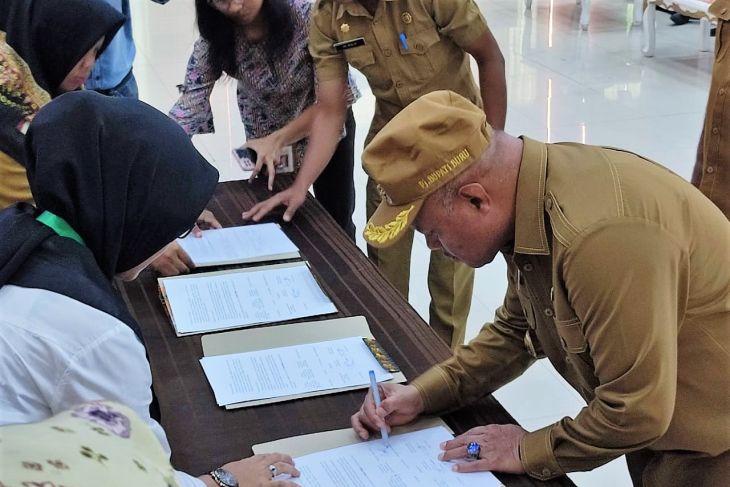 Distan Maluku Dan OJK Bentuk Tim Percepatan Akses Keuangan Di Pulau ...