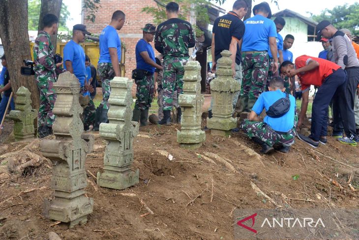 Penyelamatan situs makam kuno di Aceh