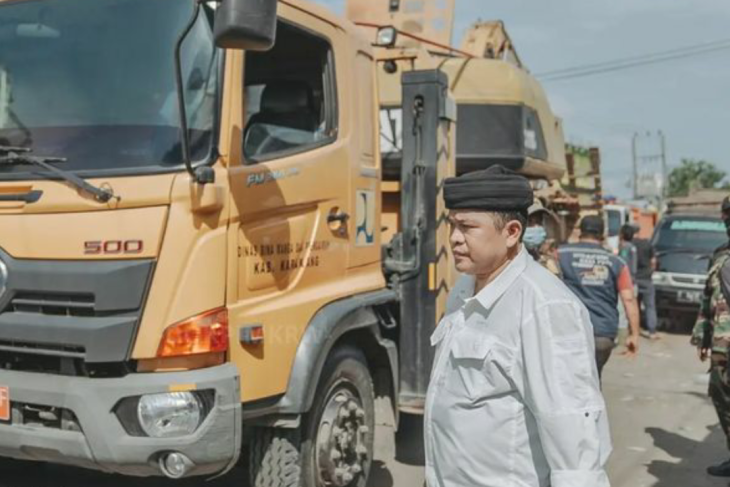 Pedagang pasar lama Rengasdengklok Karawang direlokasi karena akan dibangun taman