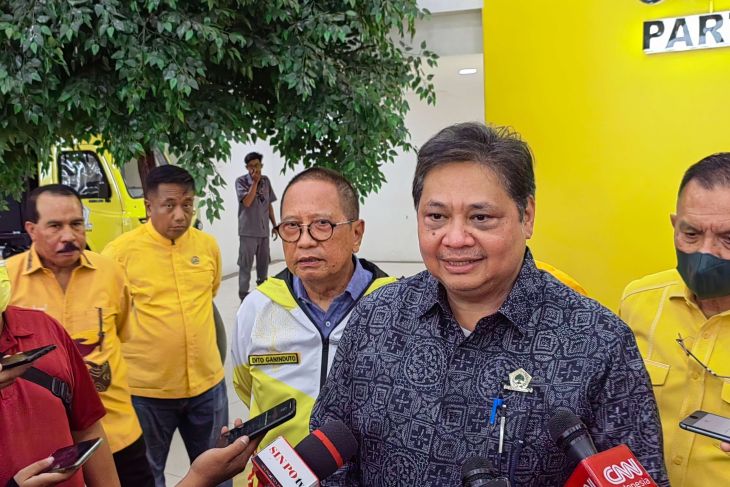 Airlangga lepas ribuan Bakal Caleg Golkar ke dapil