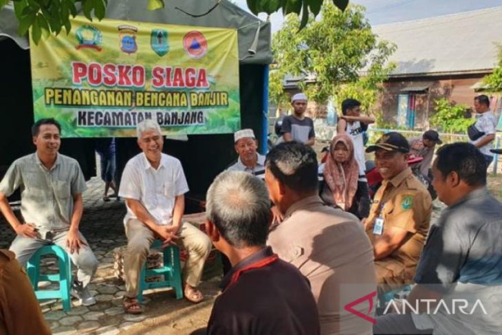 PT PDL salurkan bantuan untuk korban banjir di Banjang, HSU