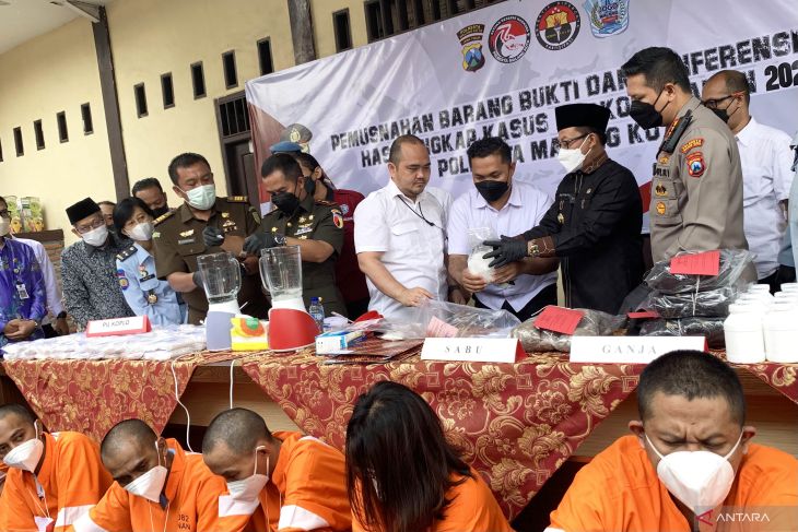 Polresta Malang Kota musnahkan sejumlah barang bukti narkoba