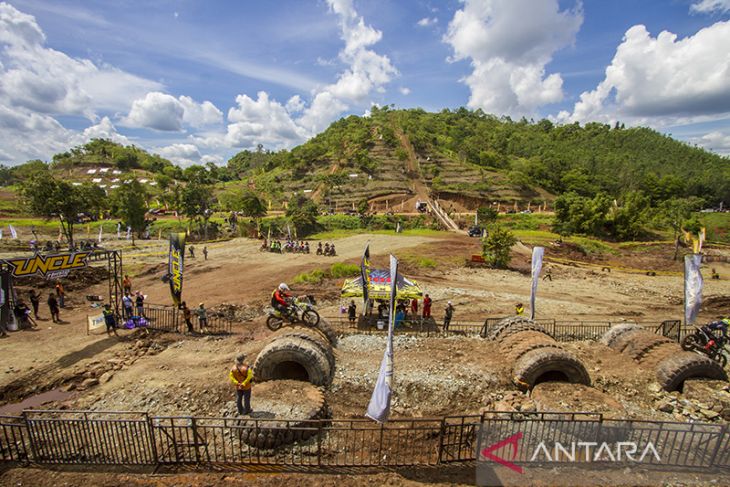 Kelas Nasional Uncle Hard Enduro 2022