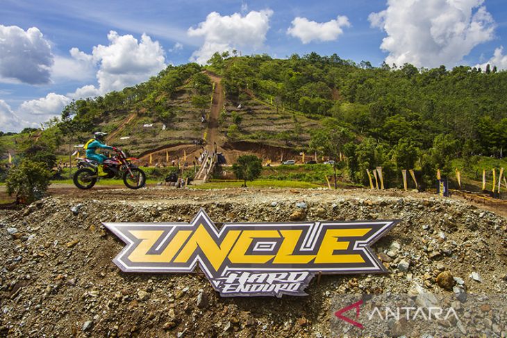 Kelas Nasional Uncle Hard Enduro 2022