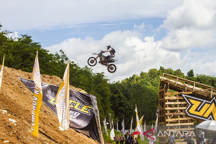 Aksi Graham Jarvis di Uncle Hard Enduro 2022