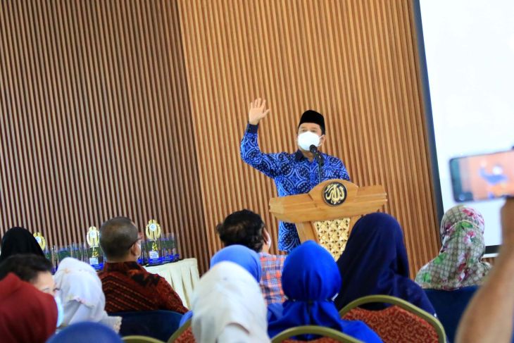 Pemkot Tangerang - Educourse kerjasama luncurkan gerakan sejuta siswa digital