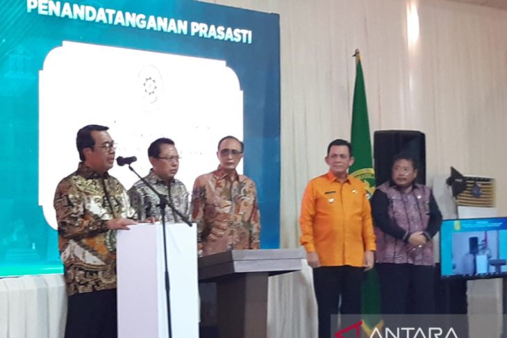 Ketua MA: Aparat pengadilan tidak boleh KKN tangani perkara