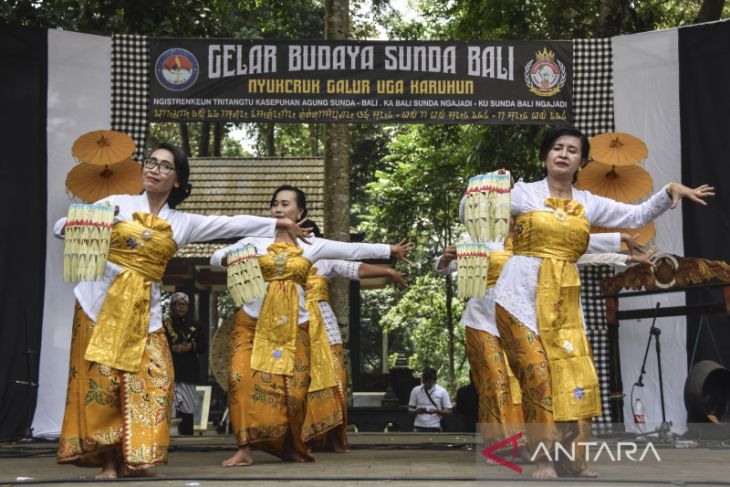 Gelar budaya Sunda Bali Nusantara 