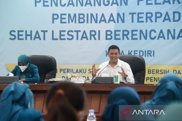 Pelaksanaan pembinaan terpadu PKK Sehat Lestari