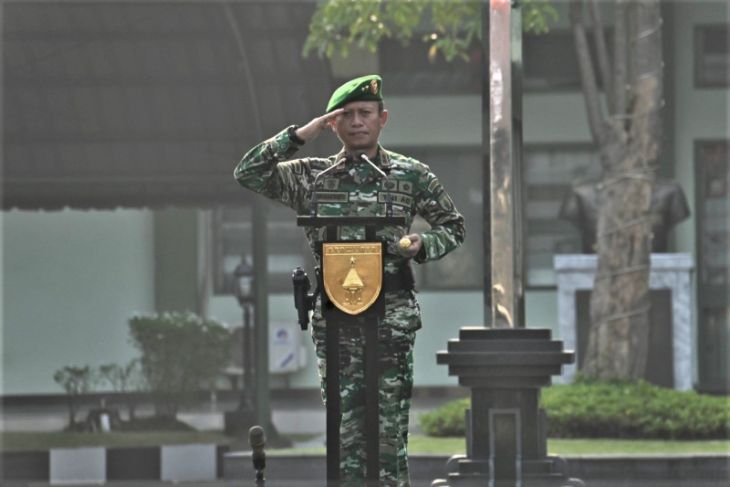 Pangdam V Brawijaya Pimpin Upacara Peringatan Hari Juang Tni Ad Ke 77