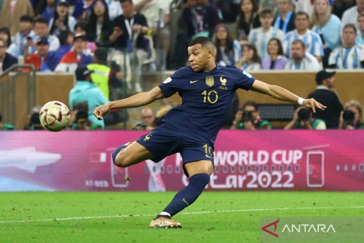 Dua gol Mbappe bawa Prancis samakan kedudukan 2-2 lawan Argentina hingga akhir babak kedua