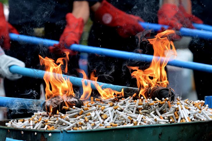 Bea Cukai Denpasar musnahkan ribuan rokok ilegal