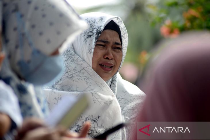 Peringatan tsunami di Kuburan Massal Siron Aceh Besar