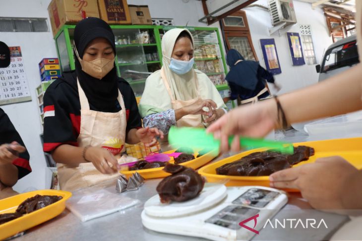 UKM olahan salak di Jombang