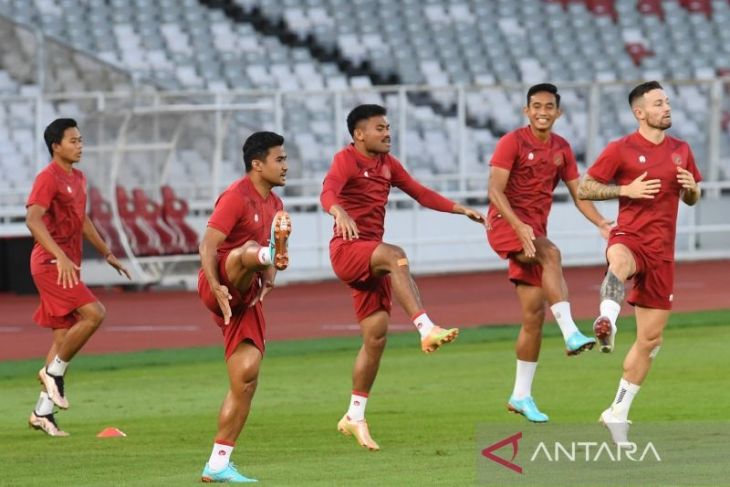 Piala AFF 2022 - Susunan Pemain Indonesia Vs Vietnam: STY Turunkan ...