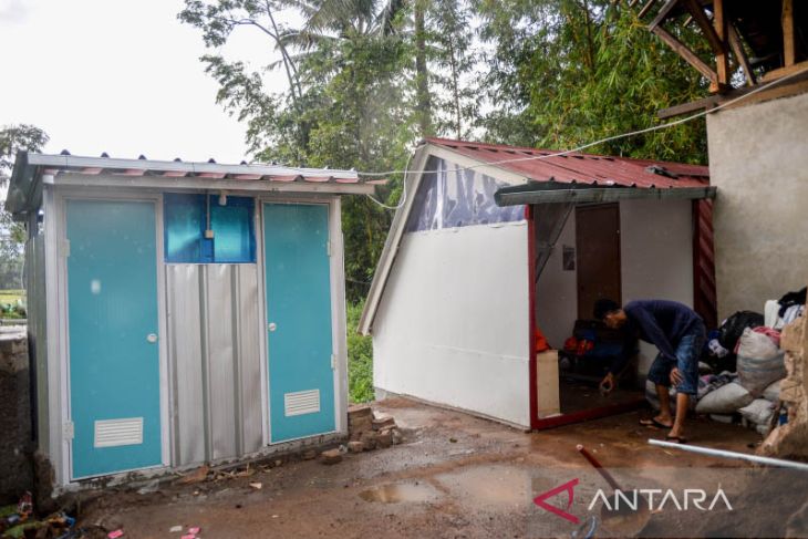 Tempat darurat untuk hunian sementara 