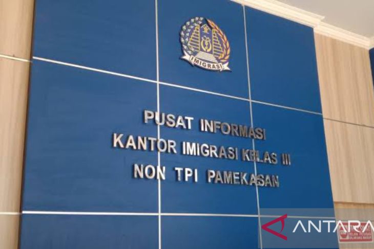 Imigrasi Pamekasan Deportasi Sebanyak 54 WNA Selama 2022 - ANTARA News ...