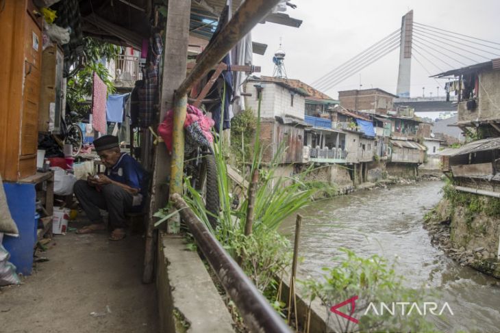 Angka kemiskinan perkotaan Jawa Barat naik 
