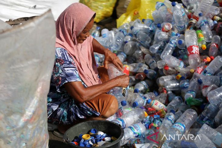 FOTO - Kehidupan Warga Pemulung di Banda Aceh