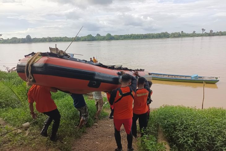 Basarnas bantu cari nelayan hilang di Sungai Batang Hari Jambi