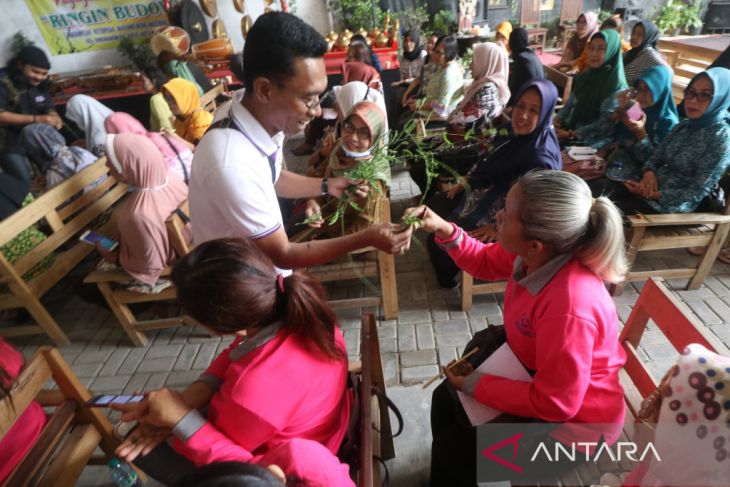 PELESTARIAN JAMU TRADISIONAL