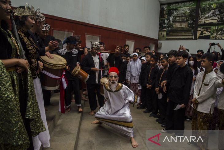 Pementasan teaterikal inklusif di museum 