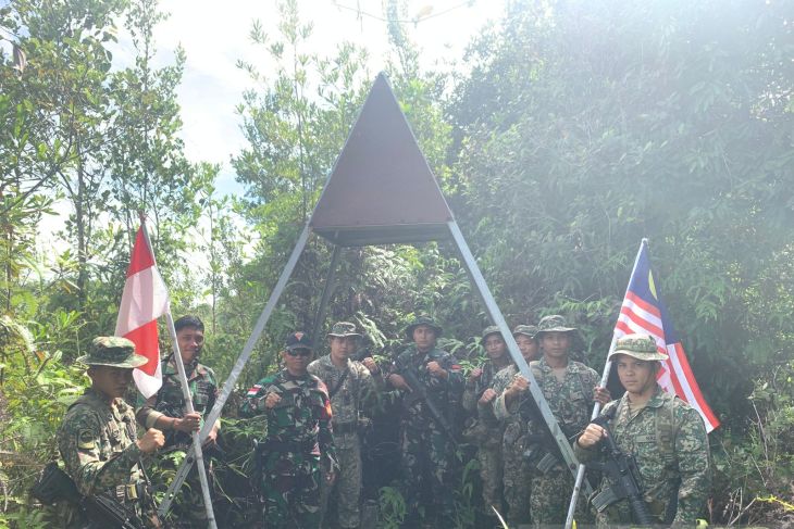 TNI dan TDM gelar patroli bersama patok batas Negara