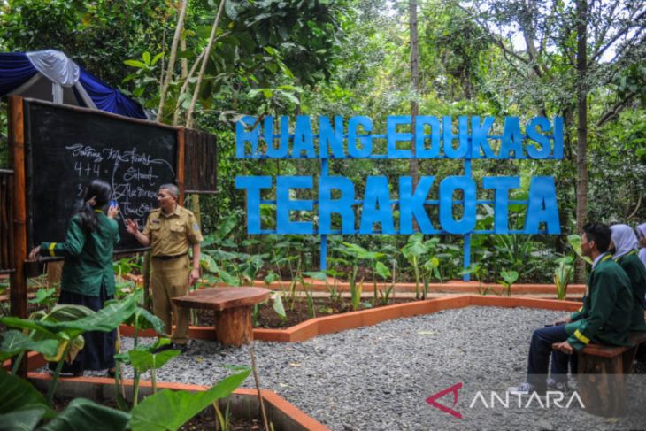 Ruang Edukasi Terakota 