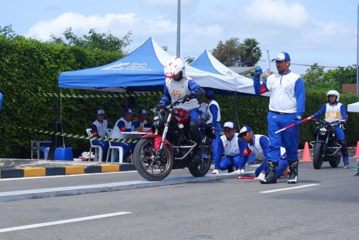 Instruktur AHM ukir prestasi di kompetisi Safety Riding Asia