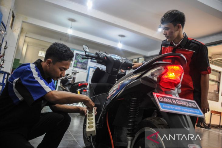 Motor listrik karya siswa SMK 