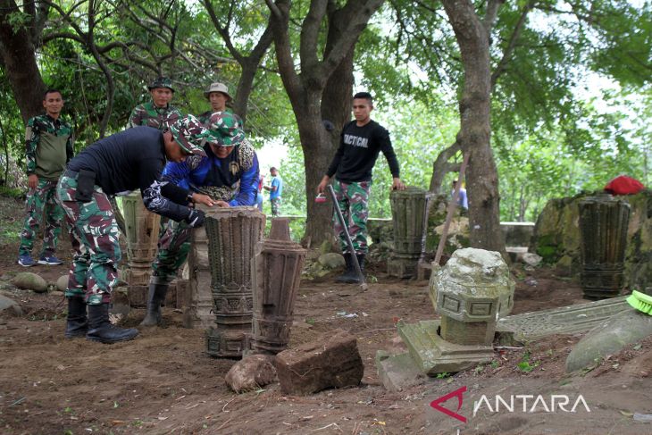 Penyelamatan situs makam sejarah di Aceh