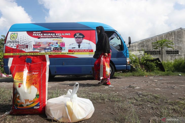 FOTO - Pemko Banda Aceh Luncurkan Mobil Pasar Murah Keliling