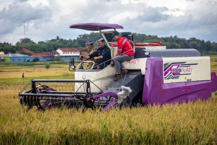 Menteri Pertanian panen raya padi di Kabupaten Semarang