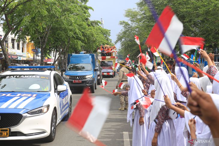 PAWAI PIALA ADIPURA DI KOTA BANDA ACEH