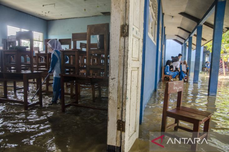 Sekolah terdampak banjir di Kabupaten Karawang
