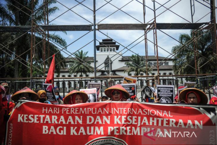 Aksi Hari Perempuan Internasional di Bandung